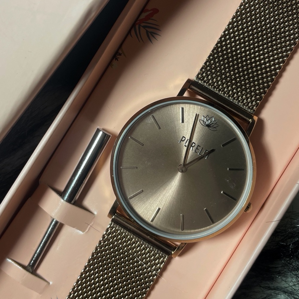 Purelei Watch - Picture 3 of 3